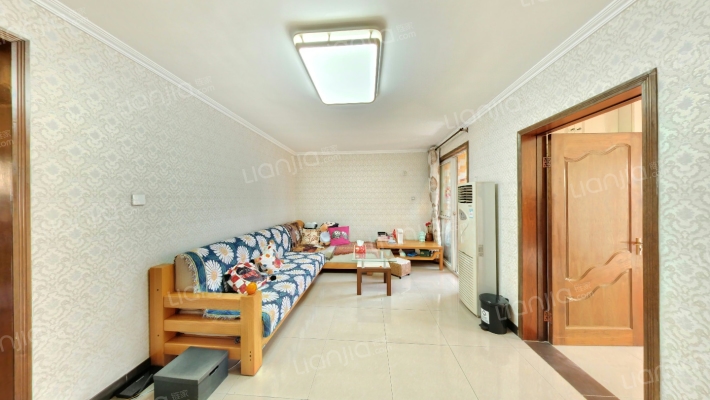 一万米家园二手房实景图