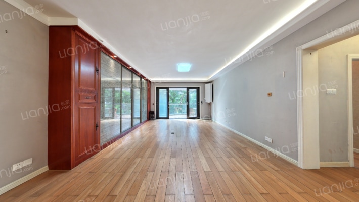 世纪村一期二手房实景图