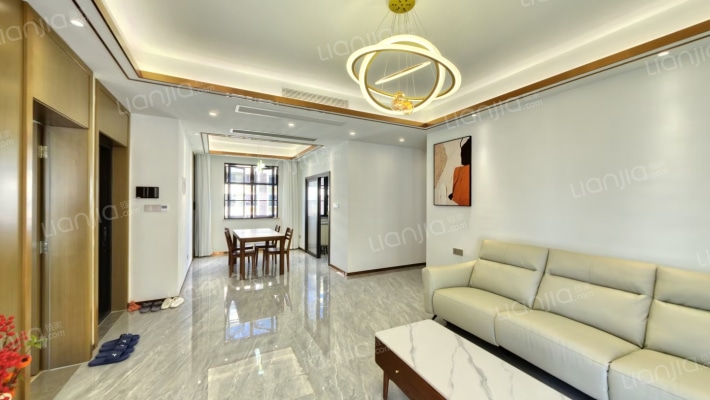 名人豪苑二手房实景图