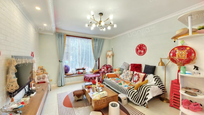 百盛苑三期二手房实景图