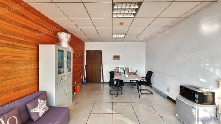 金亿城商厦二手房实景图