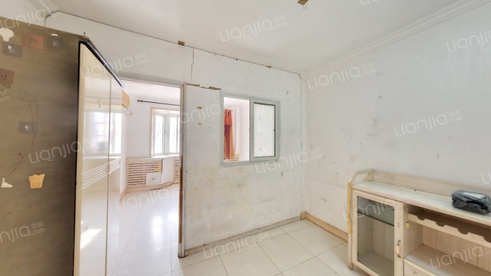 枣营西里二手房实景图