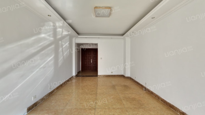 百通尚风尚水二手房实景图