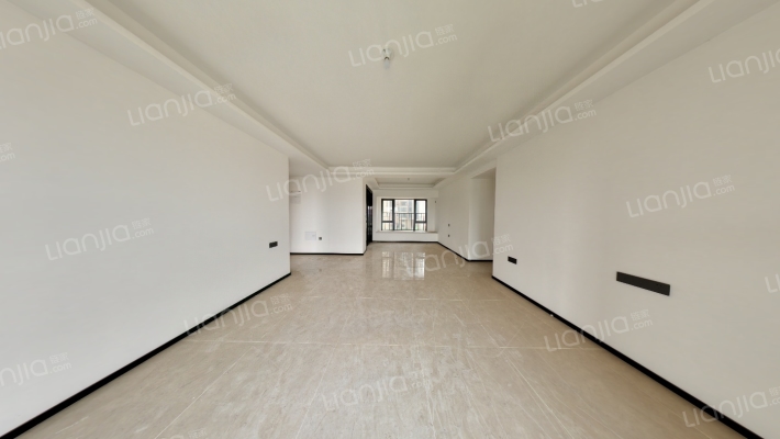 美的海伦堡云湾二手房实景图