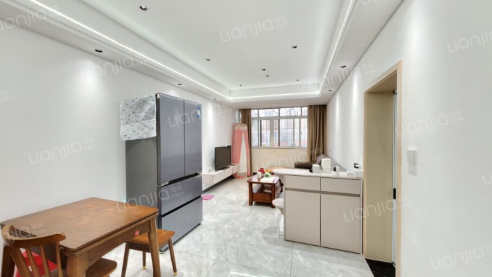 土石方小区二手房实景图