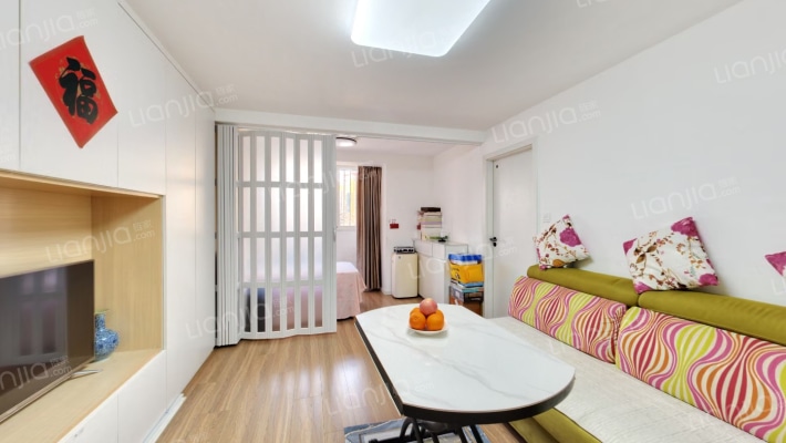 西豪逸景二手房实景图