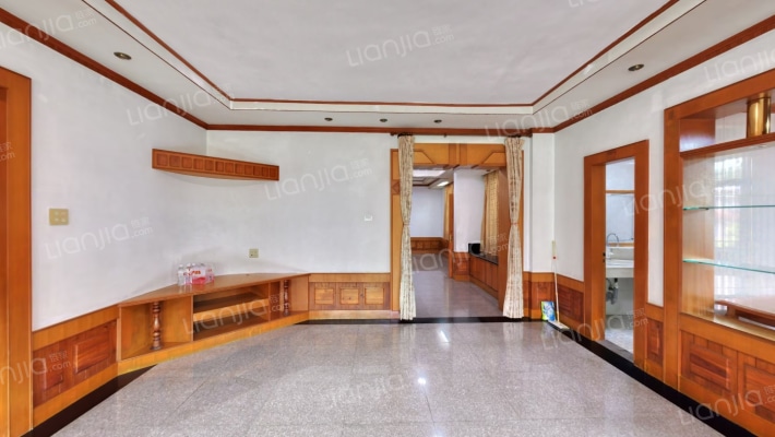 金星综合楼二手房实景图