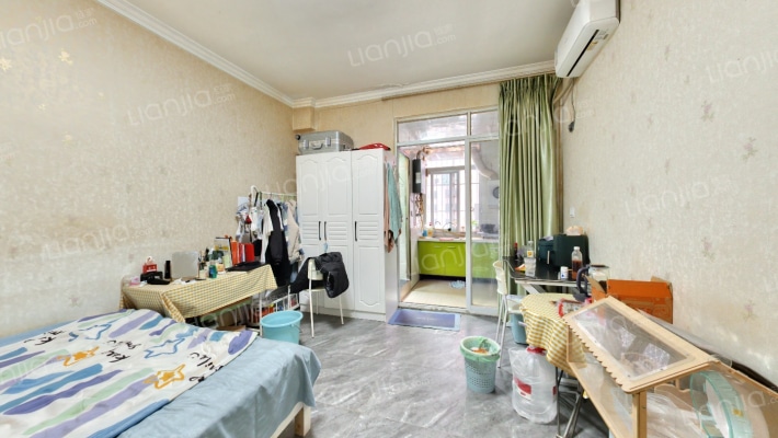 光荣市场公寓二手房实景图