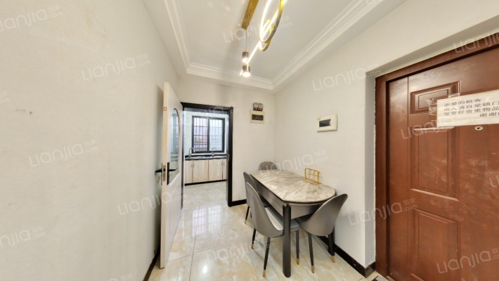 缤纷东院二手房实景图