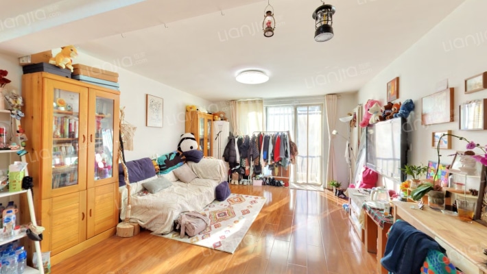 苹果派二手房实景图