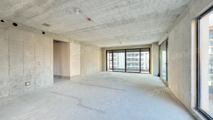 龙湖星河云河颂二手房实景图