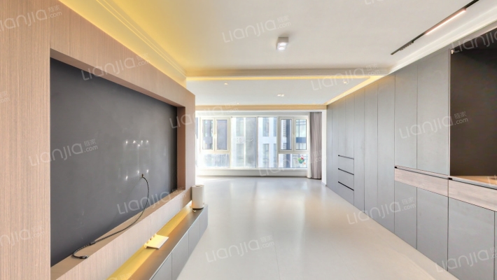 后现代城D区二手房实景图