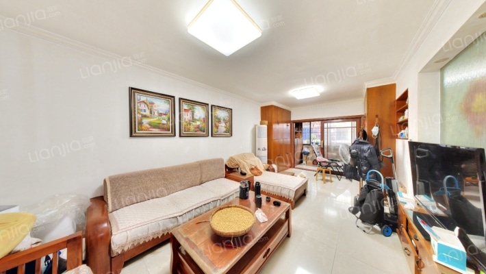 新族公寓二手房实景图