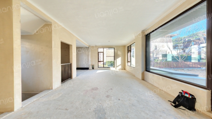 康大玺樾府二手房实景图