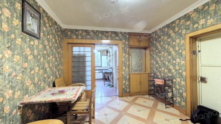 外化成五里墩横街43号院二手房实景图