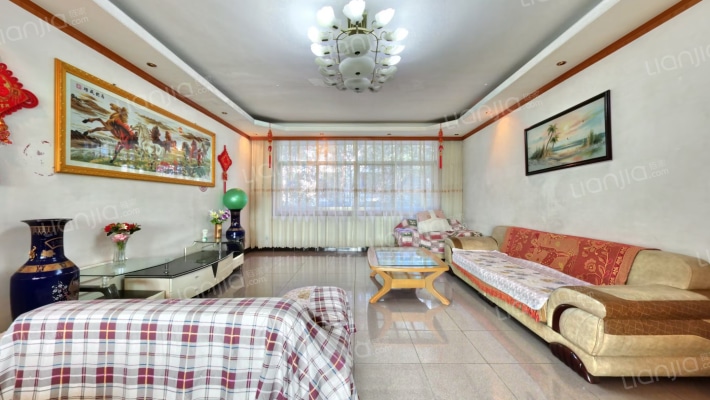 自富路79号院二手房实景图