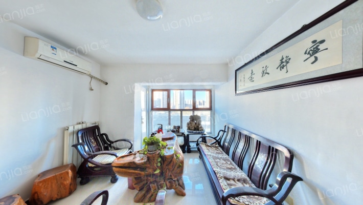 卓越时代广场二手房实景图