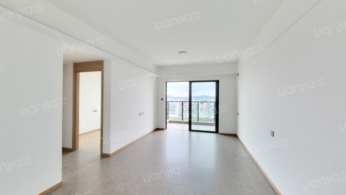 莞月松湖二手房实景图