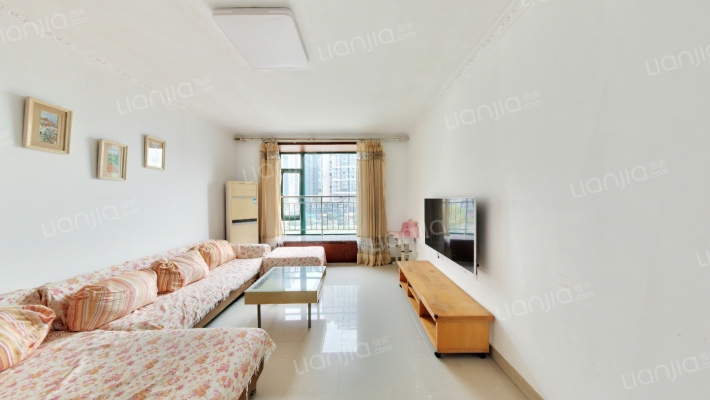 双兴名邸四季春天二手房实景图