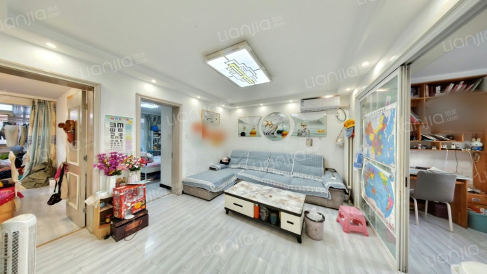 温泉花园B区二手房实景图