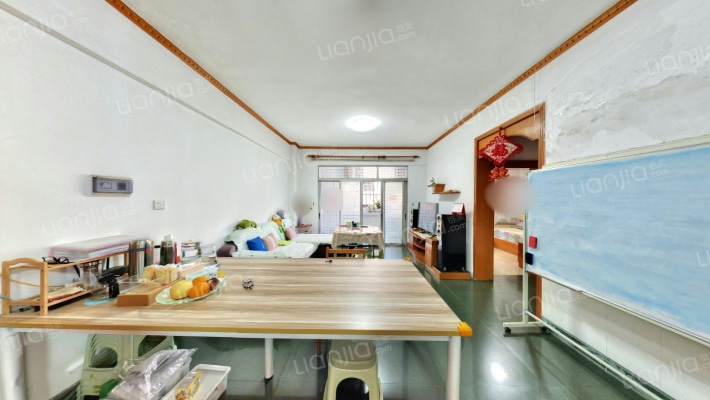 康富花园四期二手房实景图