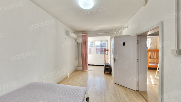 铁东小区二手房实景图