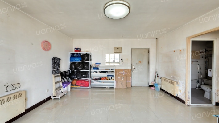 富润家园二手房实景图