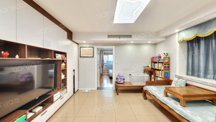 伞塔路体校家属院二手房实景图