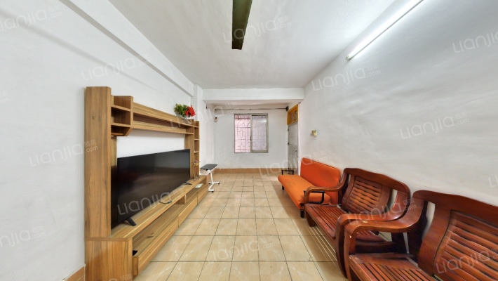 北站路干休所宿舍二手房实景图