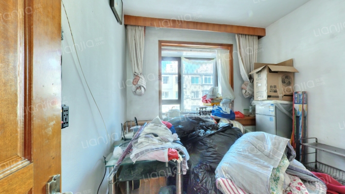 华山街二手房实景图