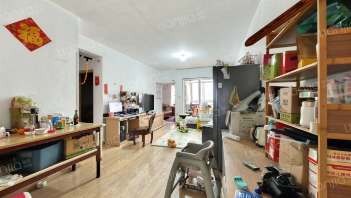 河滨森邻B区二手房实景图