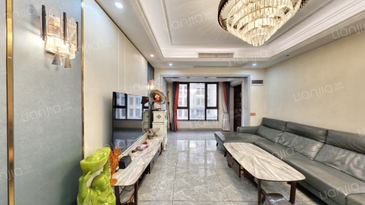 融创爱丽舍庄园二手房实景图