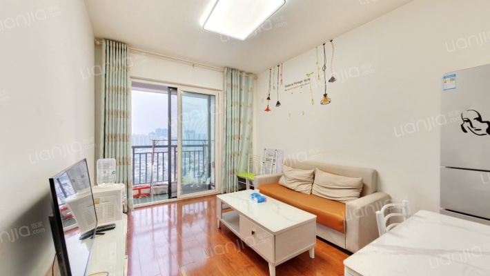 红色佳苑二手房实景图