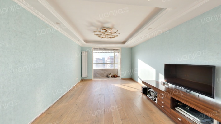 保利香槟花园二手房实景图