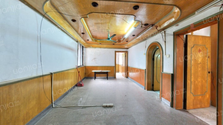 龙丰五号小区二手房实景图