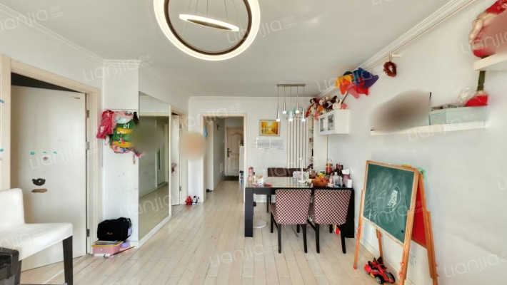 晨光家园A区二手房实景图