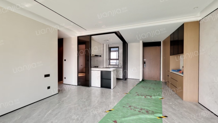 越秀天和二手房实景图