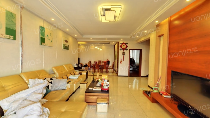 时代雅苑二手房实景图