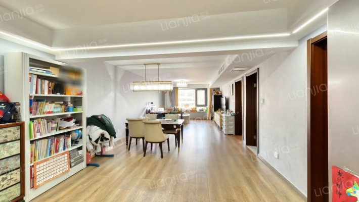 凯景铭座二手房实景图