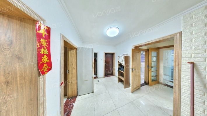 小取灯胡同8号院二手房实景图