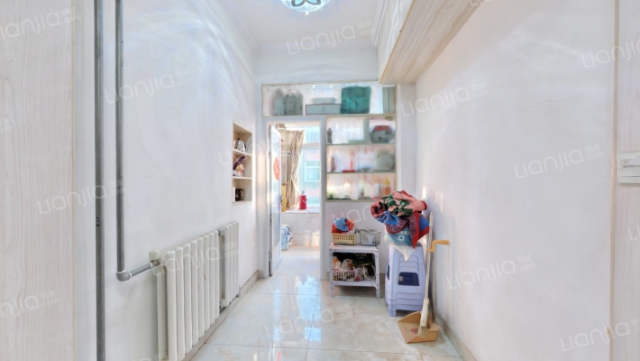 霞侣市街94号二手房实景图