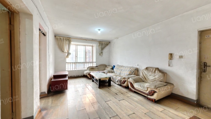 清江社区68号院二手房实景图