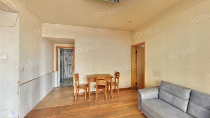 鼎丰前城二手房实景图