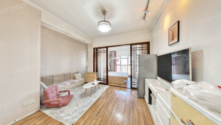 天居园二手房实景图