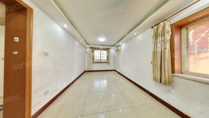 知春东里二手房实景图