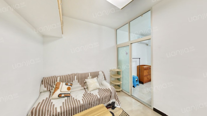 学田湾社区二手房实景图