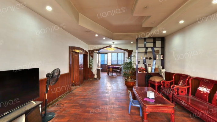 三强南路二段166号二手房实景图