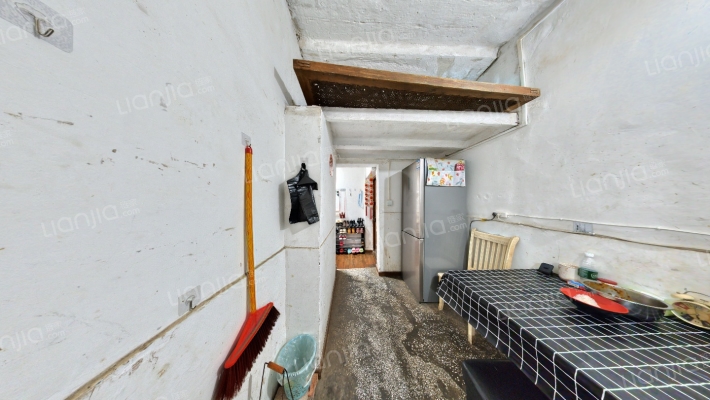 长石村1号二手房实景图