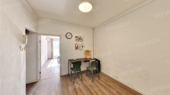 枣营北里二手房实景图