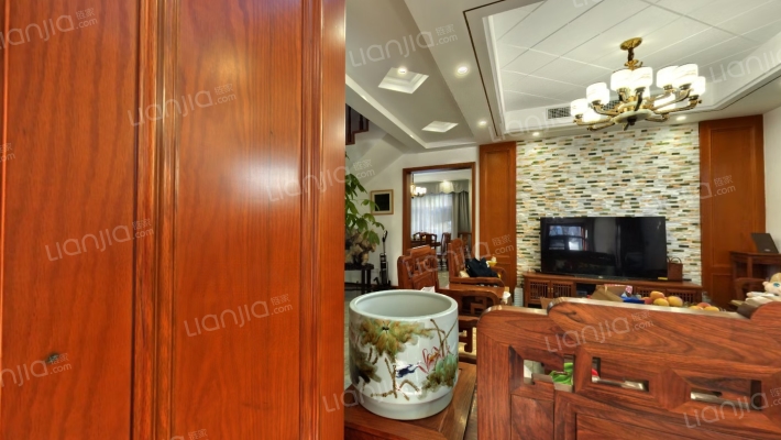 盘蠡路158号小区二手房实景图